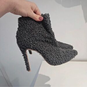 PrettyLittleThing Charcoal Textured Heeled Boots